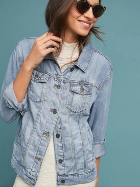 ANTHROPOLOGIE | X-SMALL | Pilcro Boyfriend washed Denim Trucker Jacket